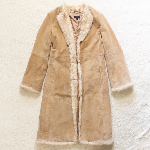 VENUS Tan Leather Jacket with Cream Fur Trim - Picture 8 of 10